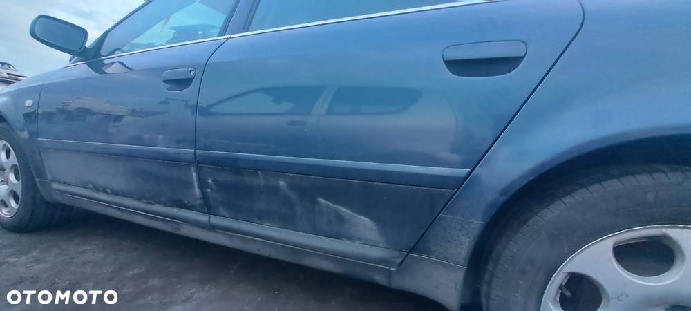 30008 AUDI A6C5 LIFT NA CZĘŚCI KOD LAKIERU LY5X - 11