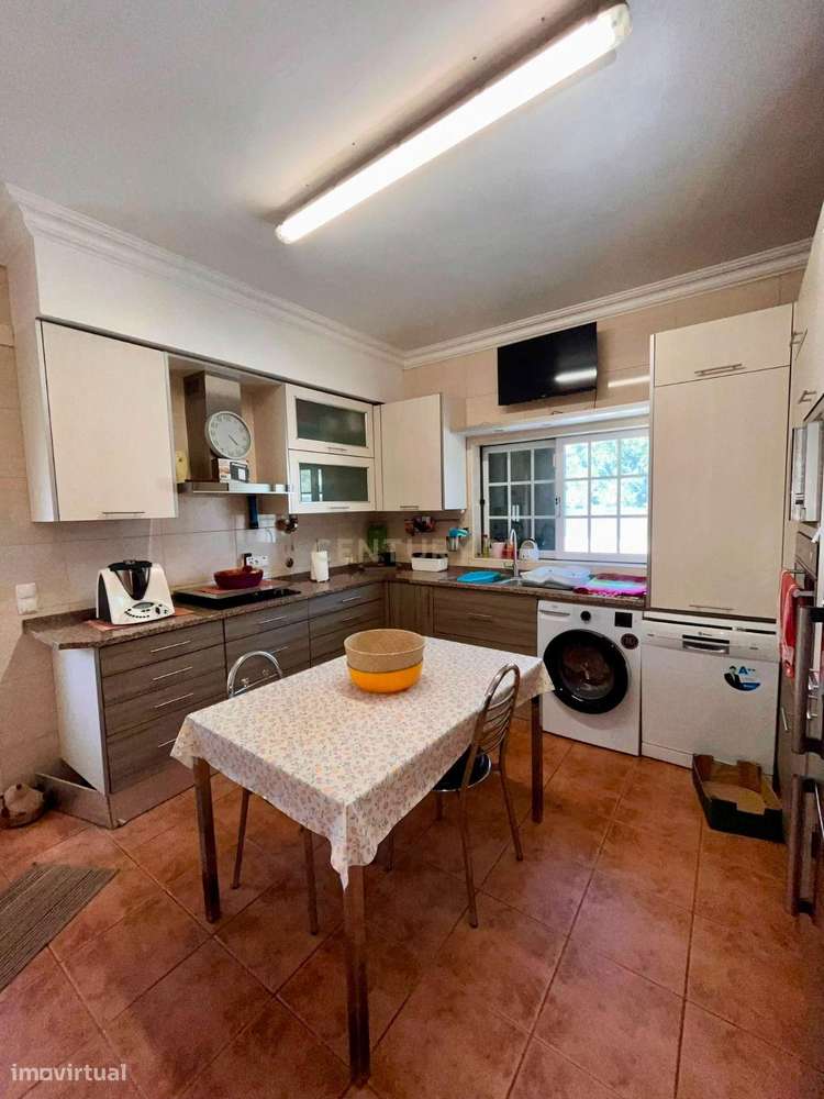 Moradia T2+2 Térrea com Piscina, Anexo de 50 m² e Lote de 1.690 m²-24