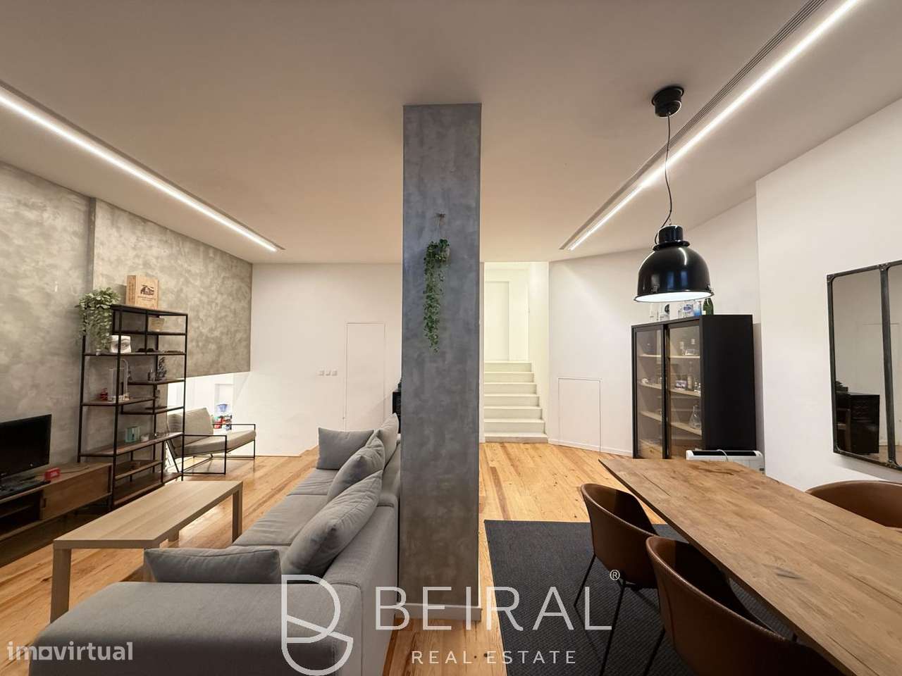 Espaço comercial espaçoso e luminoso no centro de Lisboa-42