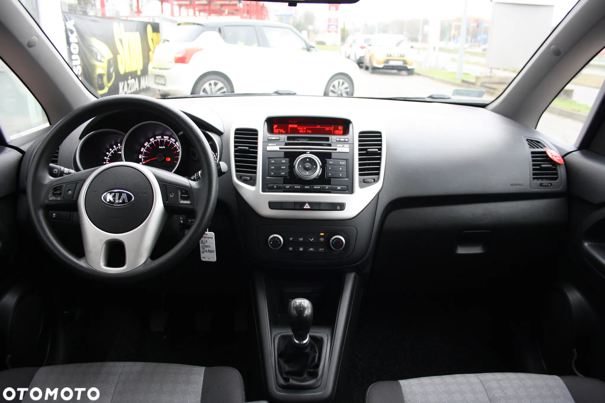 Kia Venga 1.4 S - 10