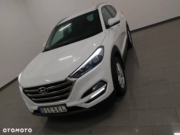 Hyundai Tucson 2.0 CRDI BlueDrive Style 2WD - 1