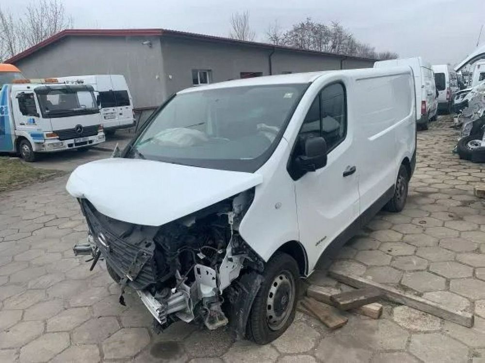 Nissan NV300 2018