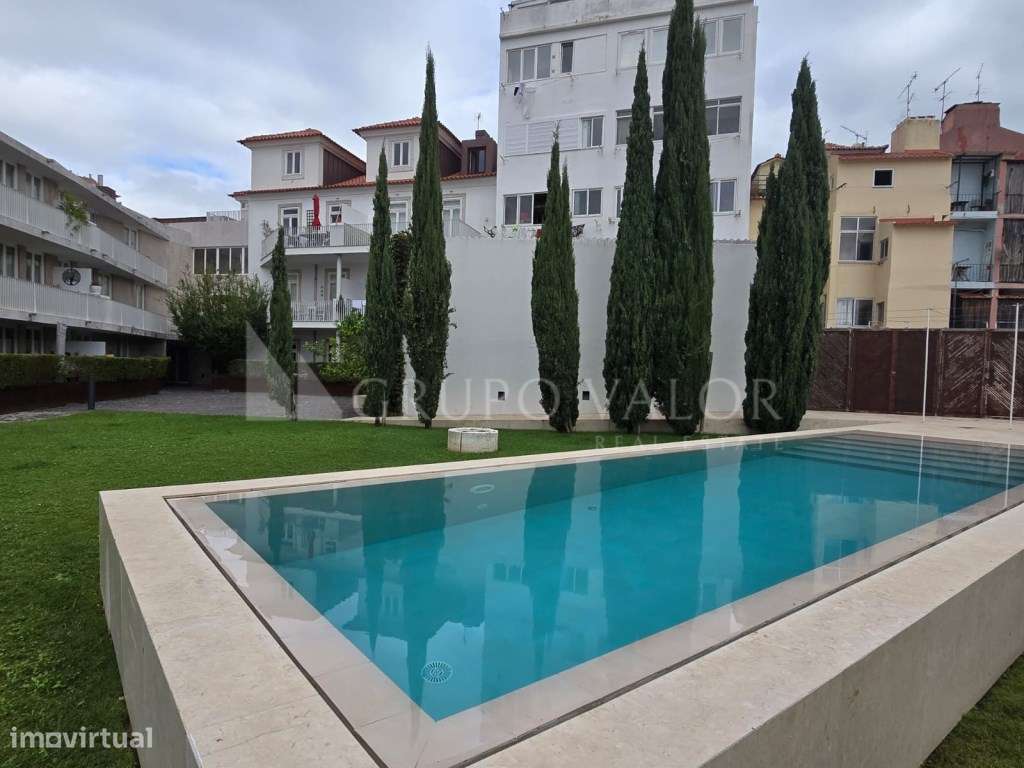 Apartamento T2 com jardim, piscina e garagem - Baixa de Lisboa/Mour... - Grande imagem: 4/18