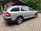 Skoda Octavia Combi 2.0 TDI DPF Scout 4x4 - 3