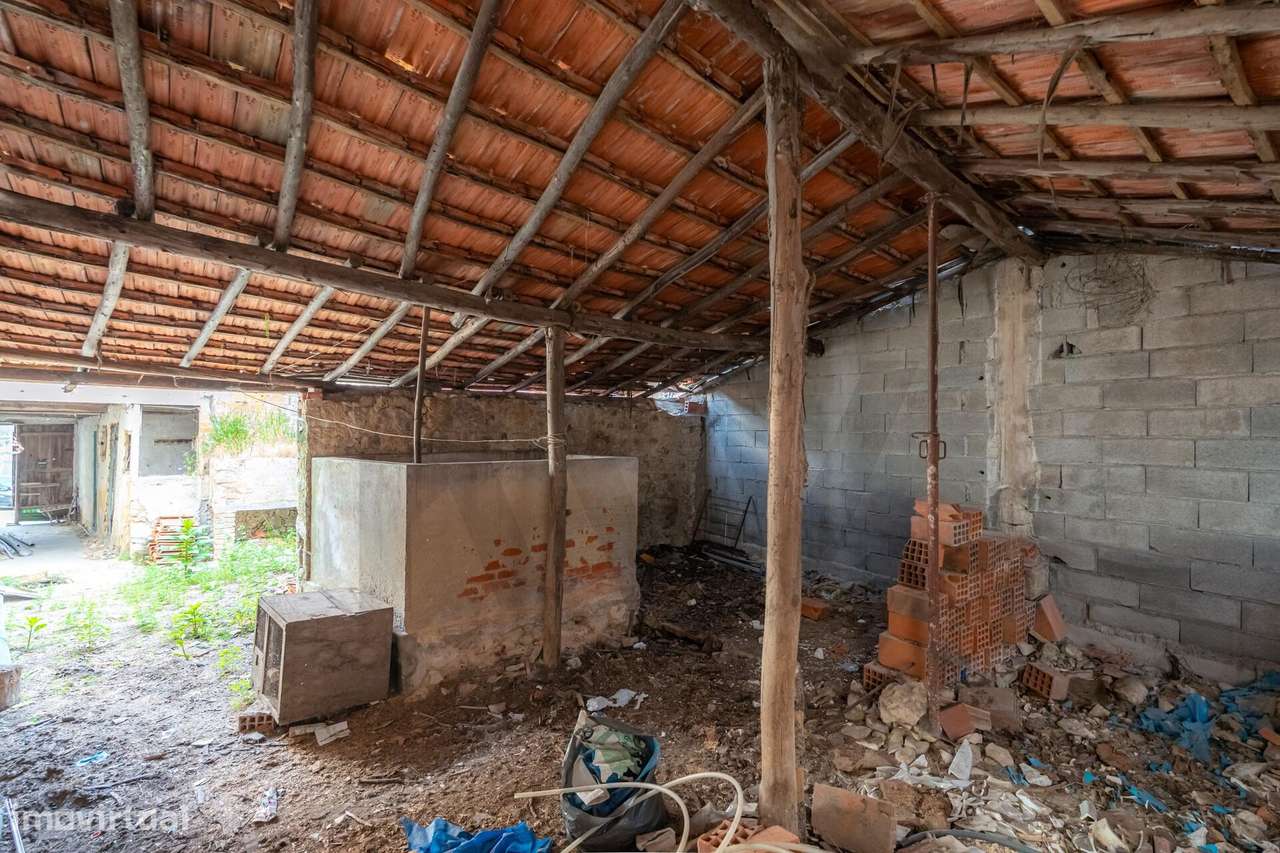Moradia T2 com terreno e Garagem em Casal Comba, Mealhada-18