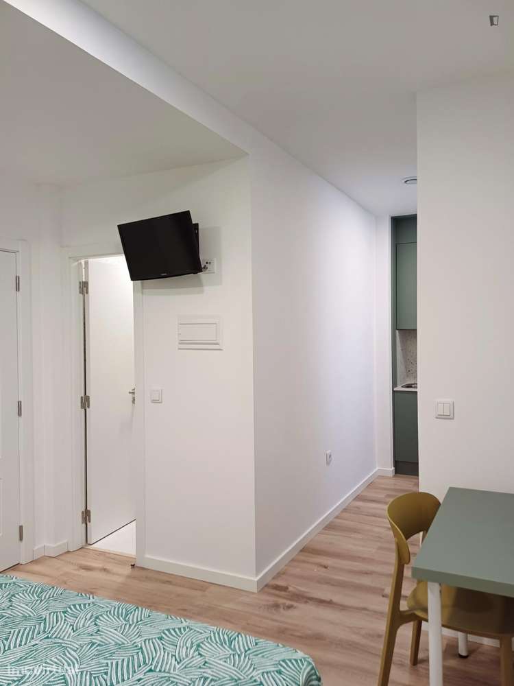 Estúdio - localizado em Cidral Coimbra - Grande imagem: 2/7