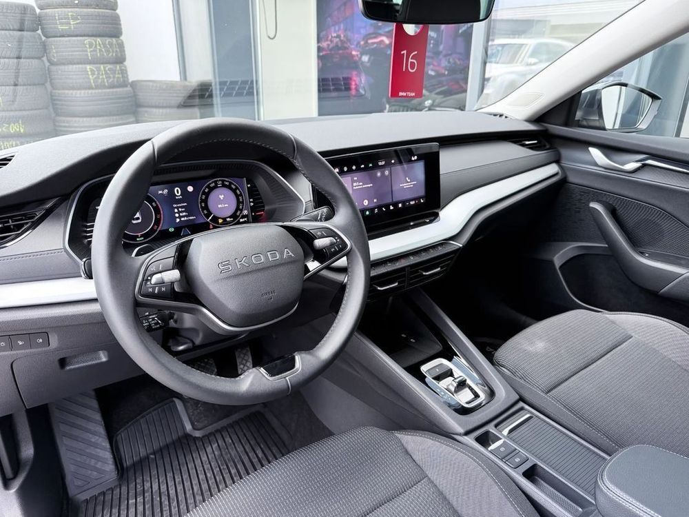 Skoda Octavia 1.5 TSI MHEV Edition 130 Selection DSG 2025 — zdjęcie 2