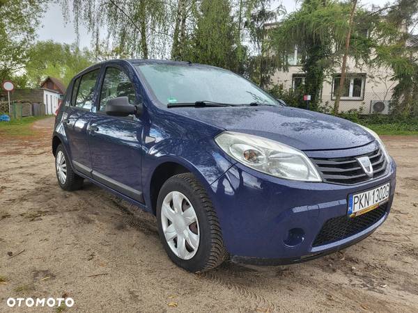 Dacia Sandero 1.2 16V Laureate - 4