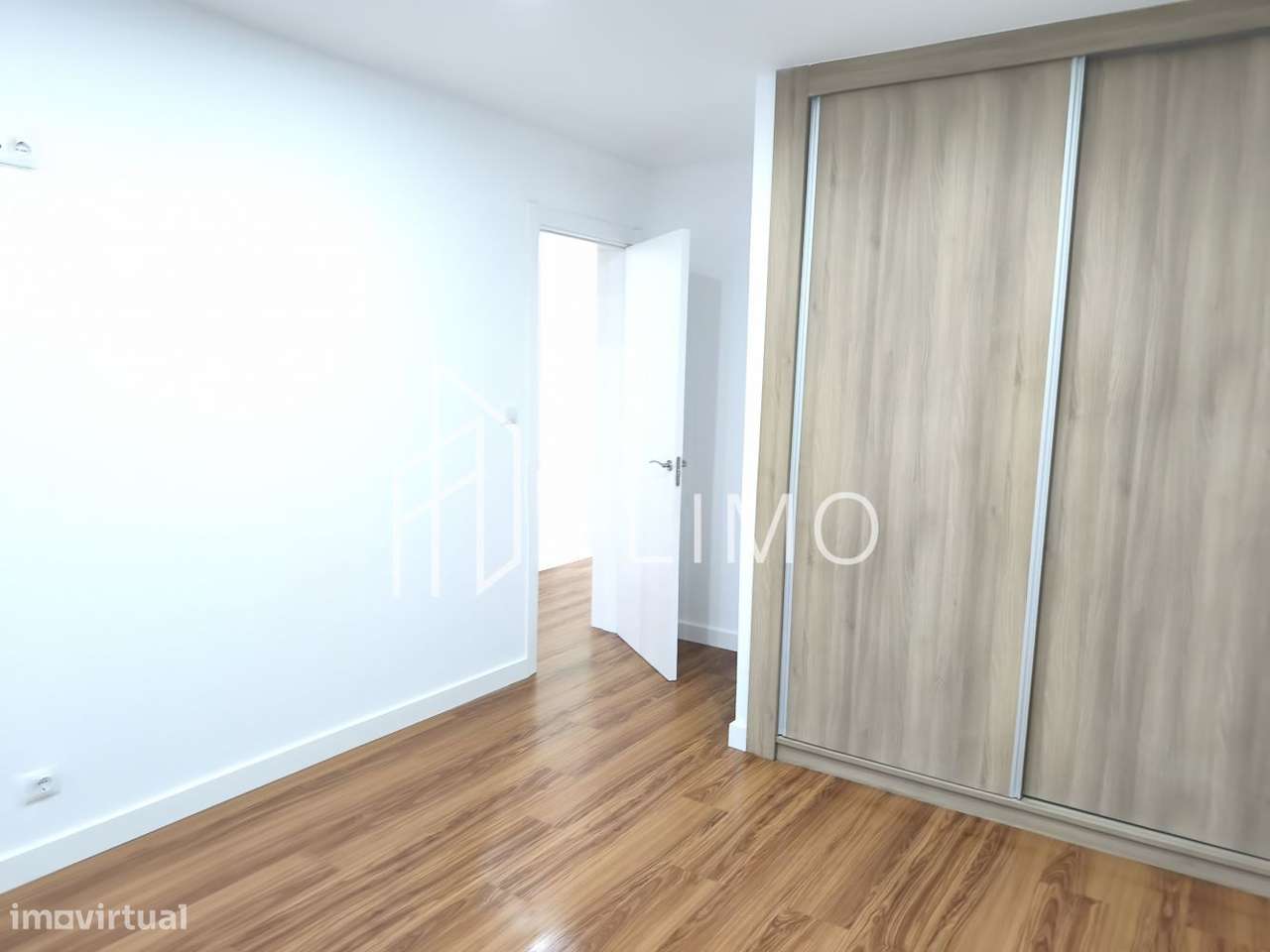 Moradia T3 geminada Nova-37