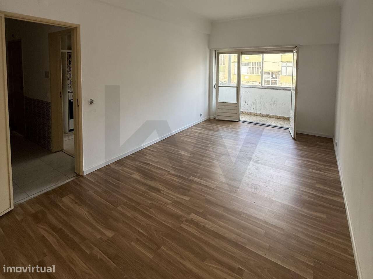 T2 com Potencial de Remodelação em Porto Salvo, Oeiras