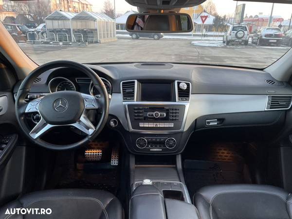 Mercedes-Benz ML 250 BlueTEC 4MATIC 7G-TRONIC - 7