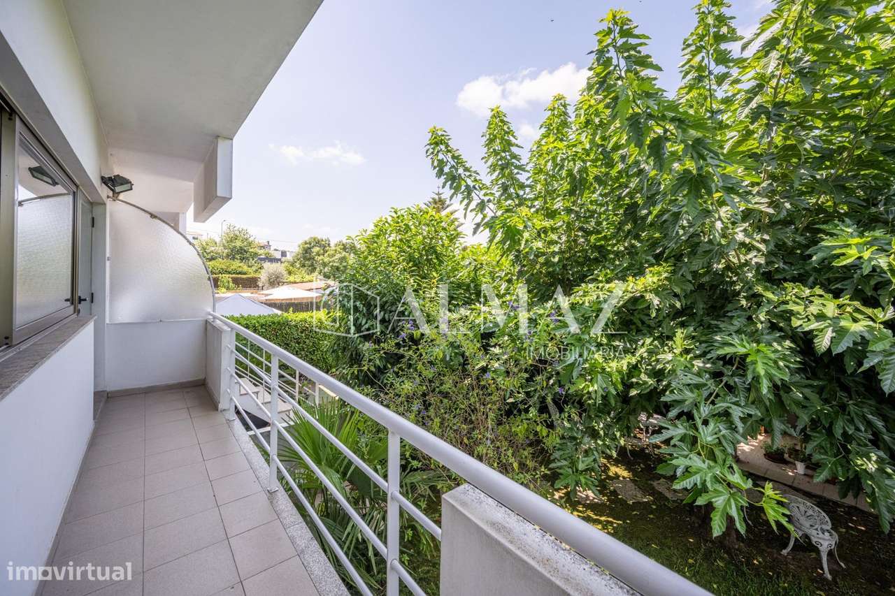 Moradia de Gaveto T3 com Jardim, Churrasqueira e Garagem para 3...-7