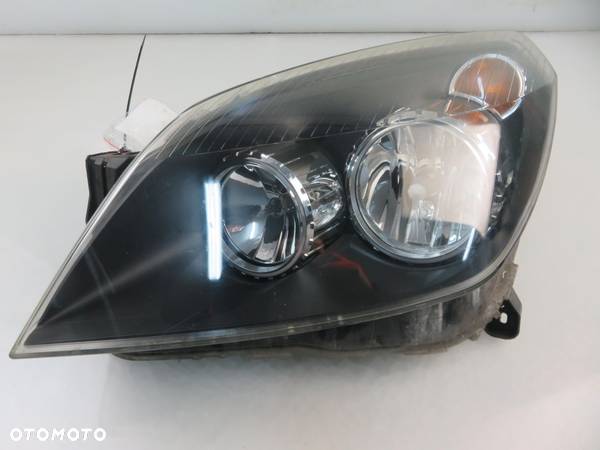 LAMPA LEWA PRZEDNIA OPEL ASTRA III H 24451032 - 2