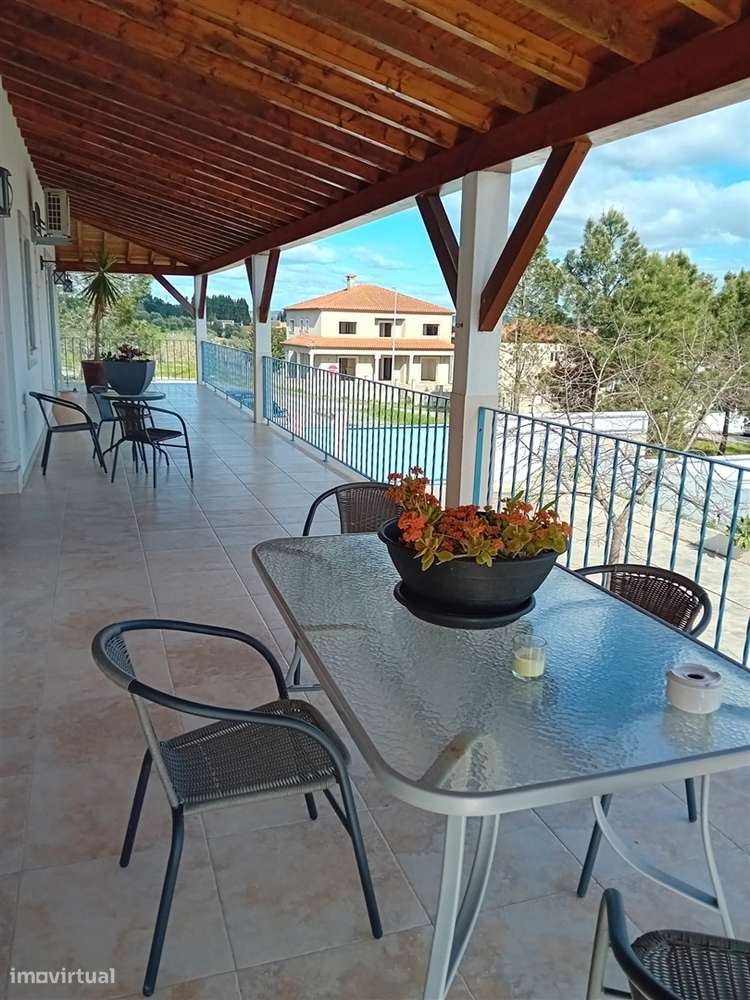 Moradia T4 Exclusiva na Meia Via, Torres Novas-22