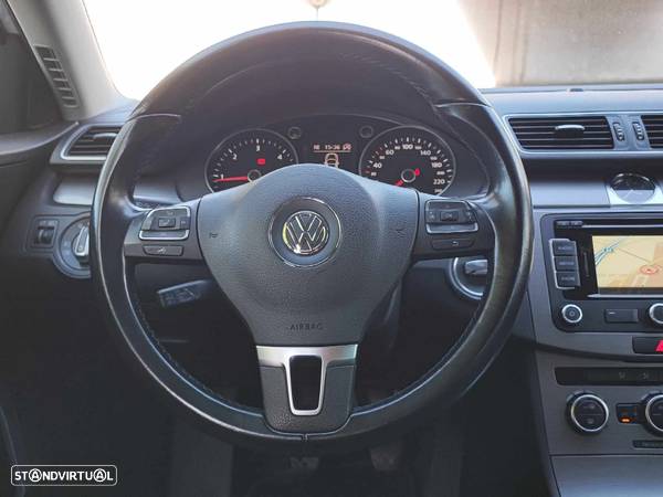 VW Passat Variant 2.0 TDi Confortline Navig - 39