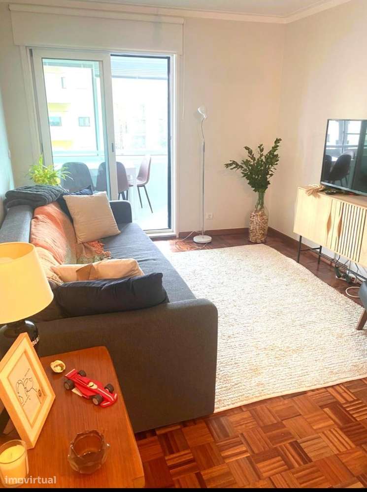 Apartamento T1 para arrendar na Foz do Douro, perto da praia - Grande imagem: 4/22