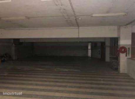 Garagem em Lisboa – 3 Pisos - Grande imagem: 3/4