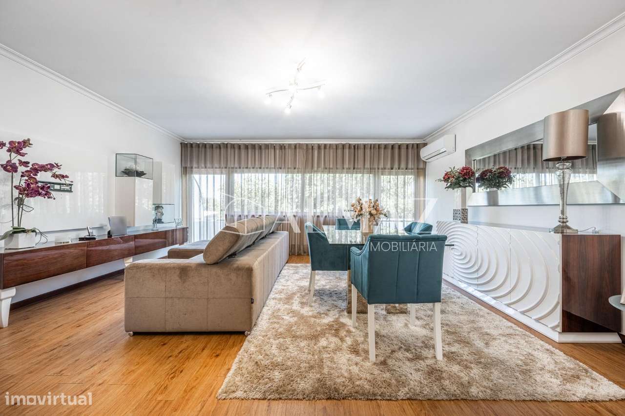 Moradia de Gaveto T3 com Jardim, Churrasqueira e Garagem para 3...-4