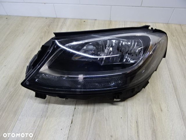 LAMPA lewa PRZÓD mercedes w205 a2059066402 led - 1