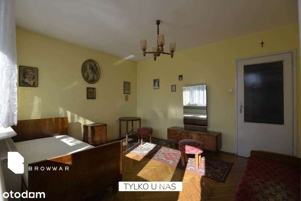 Modernizm w centrum Jeżyc-8