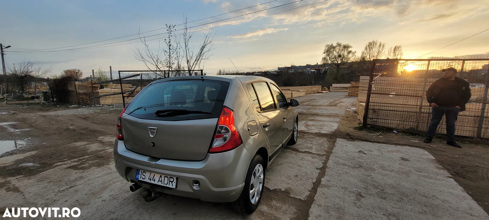 Dacia Sandero 1.5 DCI Laureate - 9