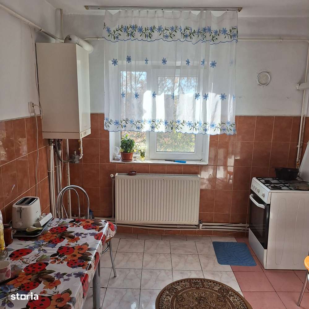 Se vinde apartament 2 camere! - Imagine principală: 5/5