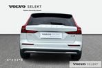 Volvo V60 Cross Country - 5