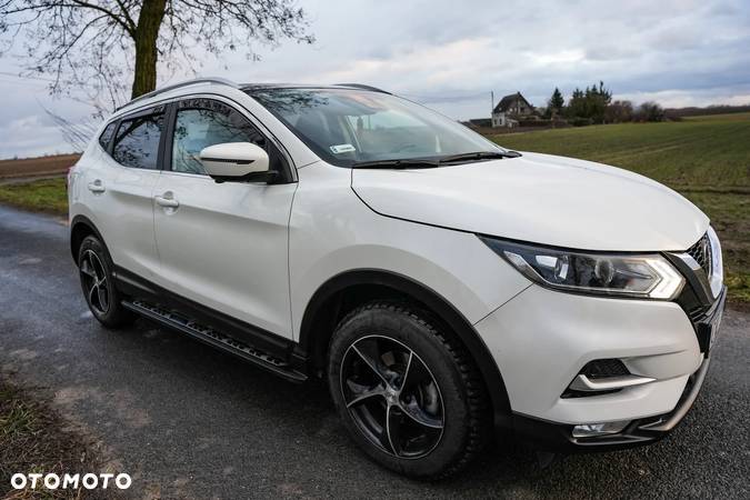 Nissan Qashqai 1.5 dCi N-Connecta - 9