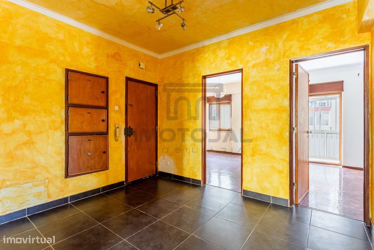 Apartamento T3 com 2 casas de banho - Loures-5
