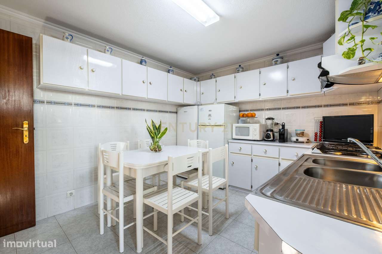 Moradia Típica Madeirense com Potencial Único – Piornais, Funchal-30