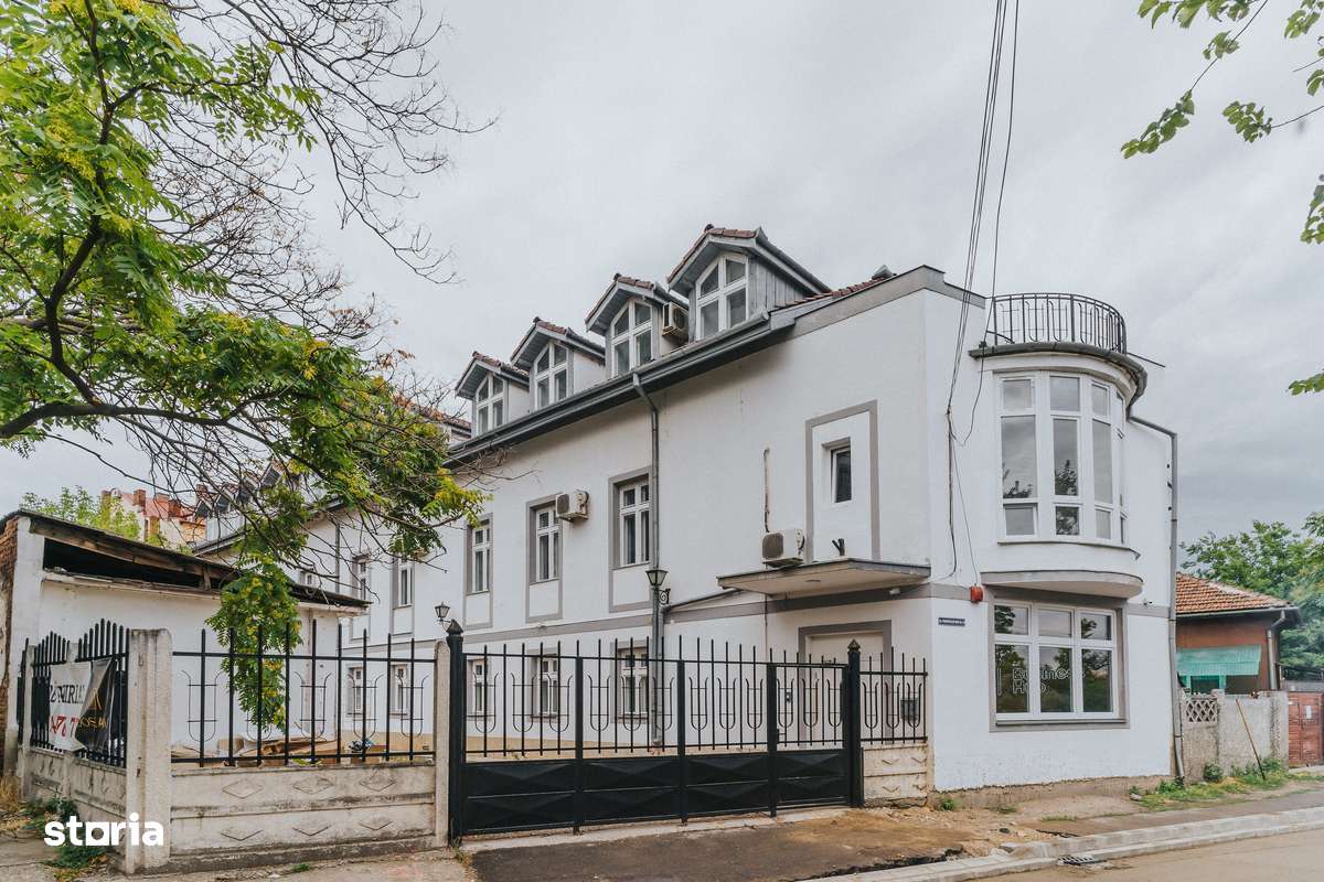 Clădire pretabila pentru birouri, clinica, unitati de invatamant - Imagine principală: 1/20