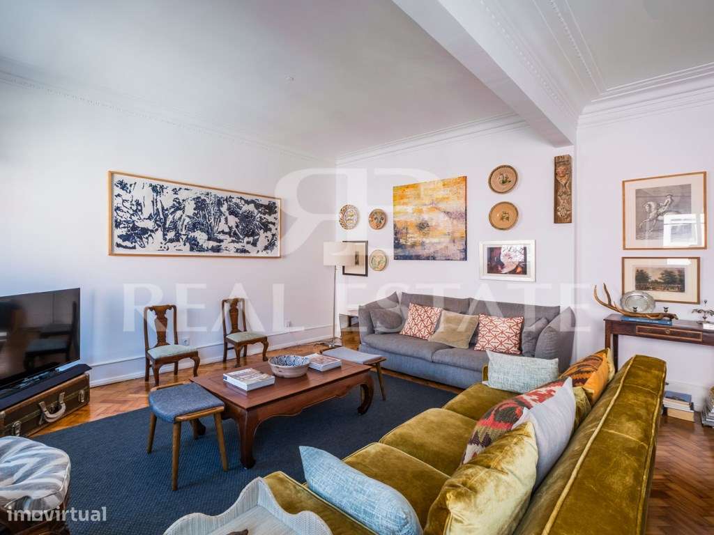 T3 com 1 Suite + Pátio comum e alguma VISTA RIO | RESTELO - Lisboa.-20