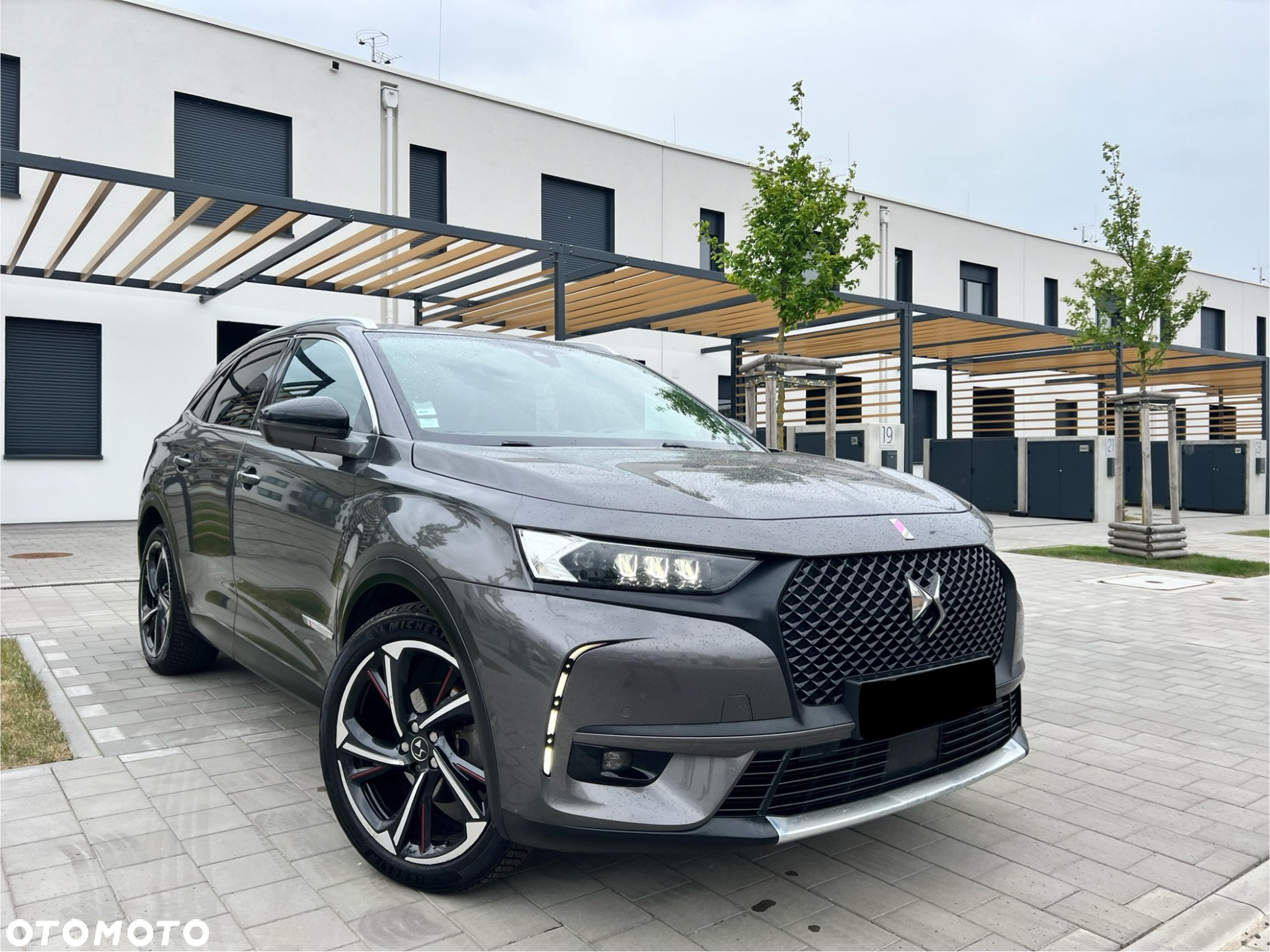 DS Automobiles DS 7 Crossback 2.0 BlueHDi Performance Line + - 24