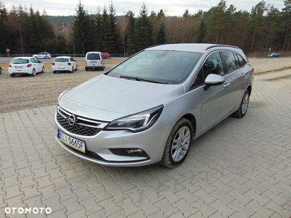 Opel Astra V 1.6 CDTI 120 Lat S&S - 11