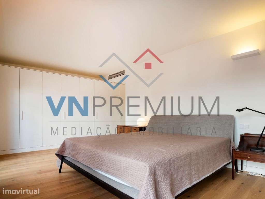 Belíssimo apartamento totalmente remodelado com materiais topo de gama-36