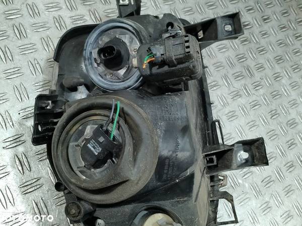 LAMPA LEWA PRZÓD RENAULT CLIO II 20-6194B - 3