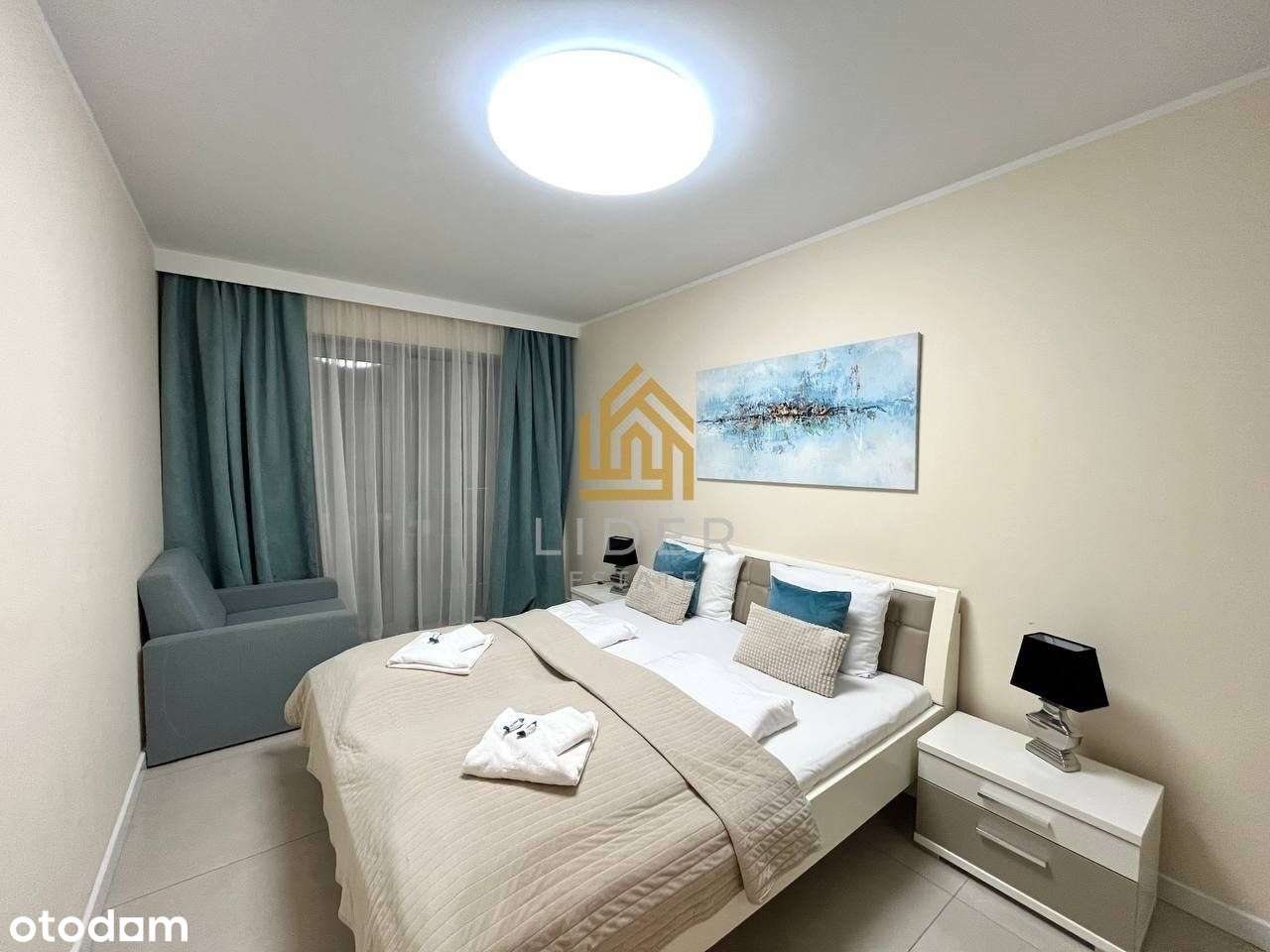 Premium 50 M od plaży, Promenada Gwiazd - Pełny obrazek: 4/6