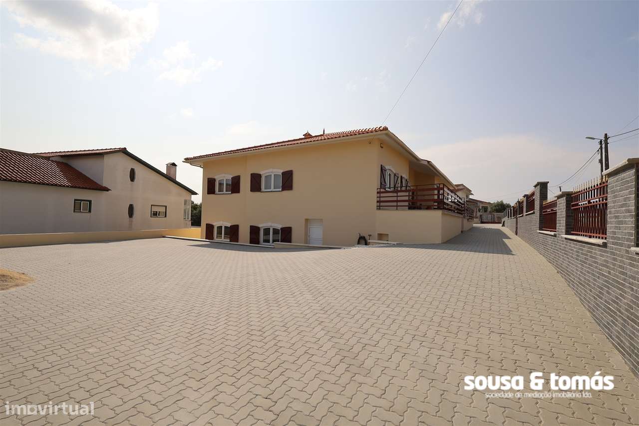 Moradia T4 Venda em Marrazes e Barosa,Leiria - Grande imagem: 4/33