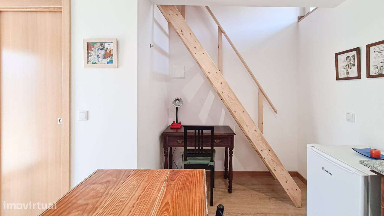 4 casas com tipologias T1, em terreno de  692m2,  à Marina do Freixo-41