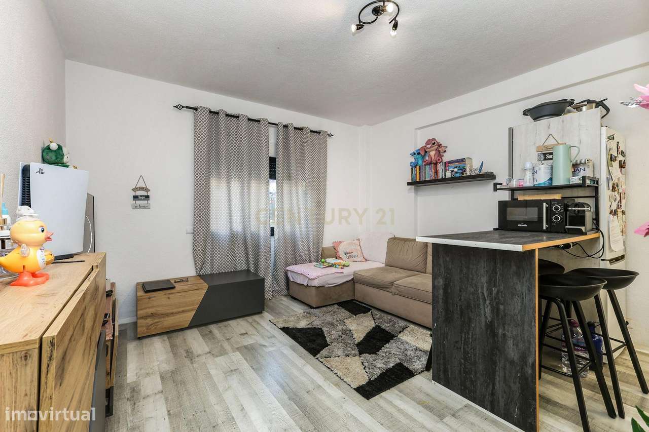 Apartamento T1 em Agualva e Mira Sintra - Grande imagem: 4/23