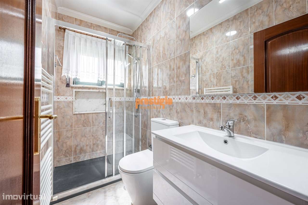 Moradia T4 Venda em Ponte,Vila Verde-32