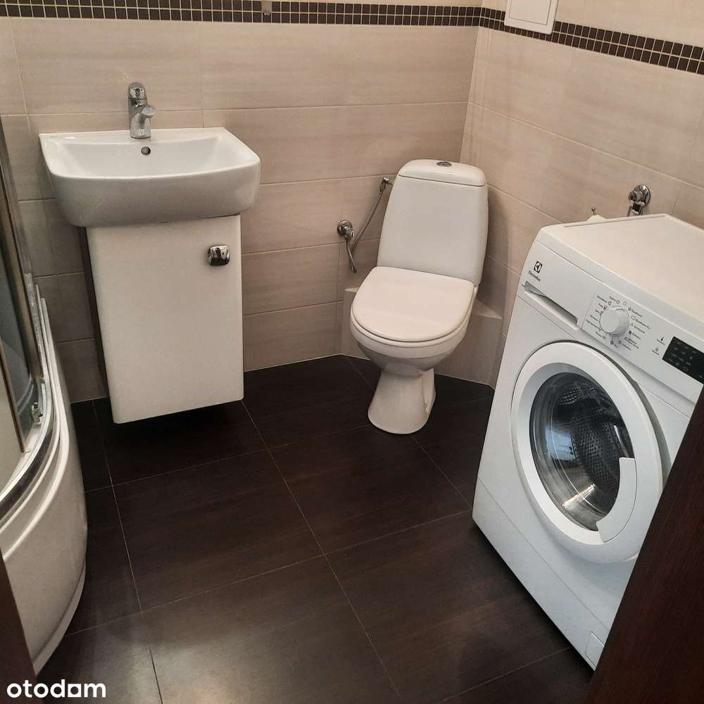 Drzewieckiego, 2-pokoje , pierwsze piętro, z garażem - Pełny obrazek: 3/10