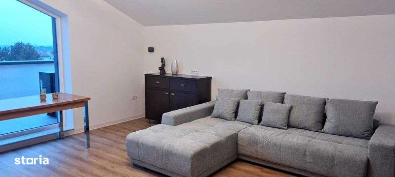 Apartament 3 camere Brasov la 5 minute de Biserica Neagra — fotografia 3