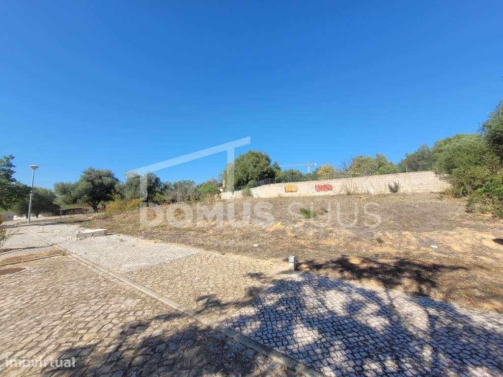 Lote para construção de prédio habitacional - Grande imagem: 5/6