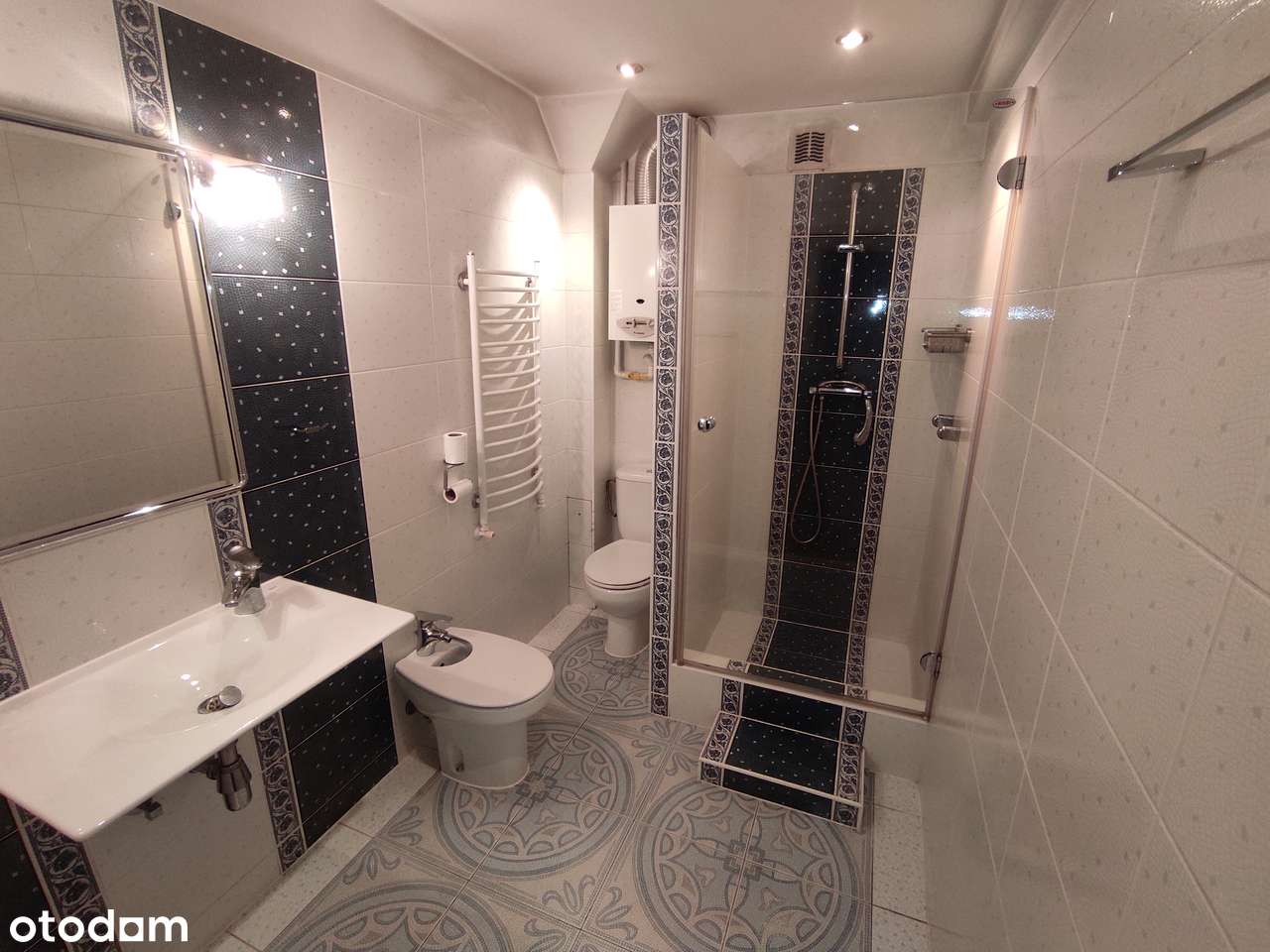 ul.Tuwima - duże i przestronne 3 pokoje w niskim bloku na II piętrze!-12