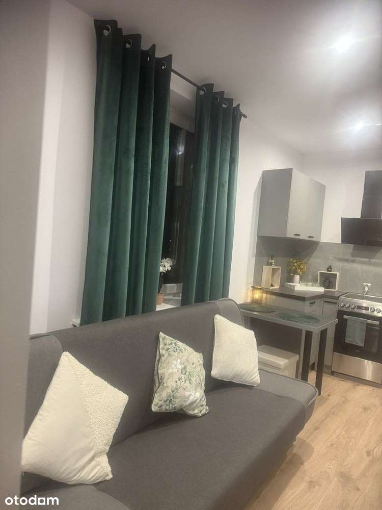 Umeblowana kawalerka do wprowadzenia!!!-1