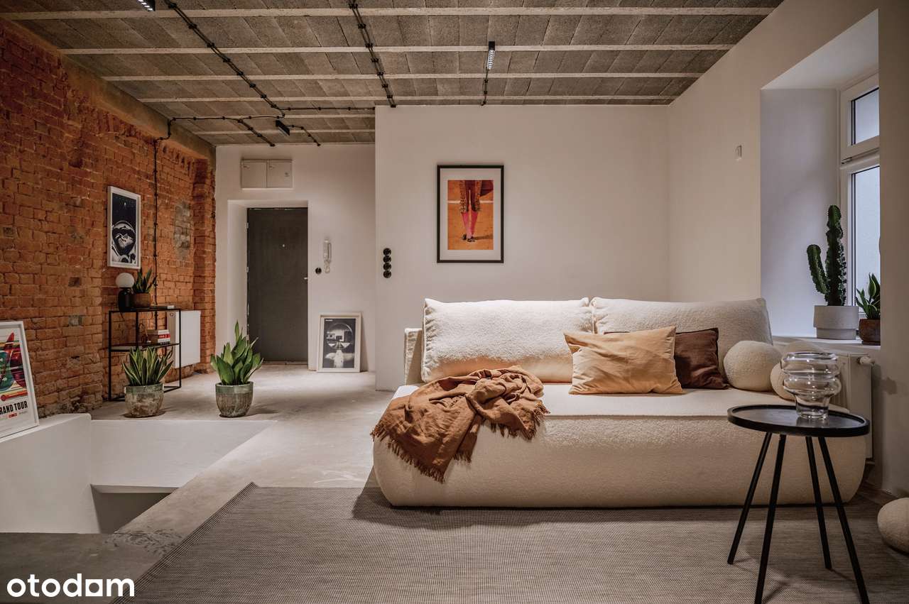 Dwupoziomowa przestrzeń w zrewitalizowanej kamienicy na Kamionku-6