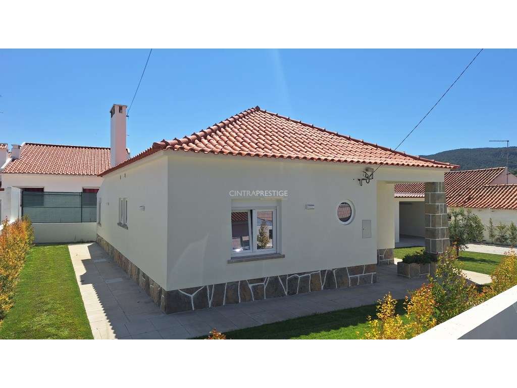 Moradia Isolada T3 no Mucifal - Um Refúgio de Conforto, Luz Natural... - Grande imagem: 5/42