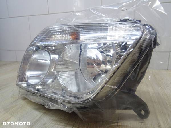 DACIA DUSTER I LAMPA PRAWA 260601153R - 3