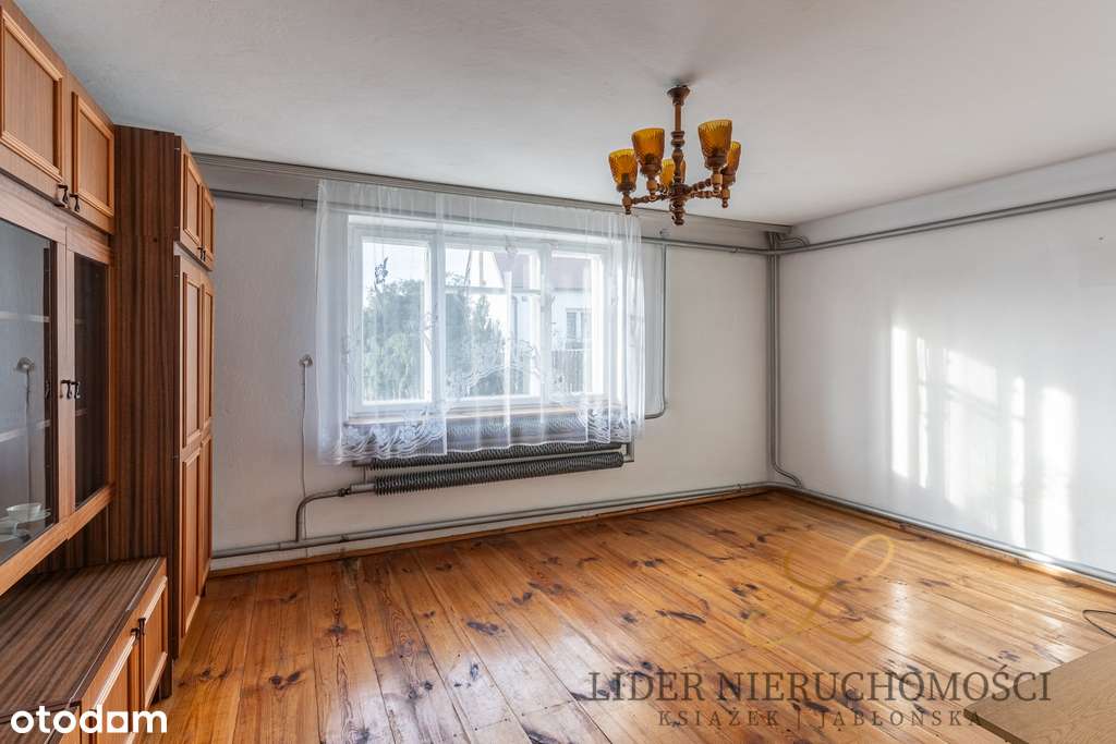 Dom do wykończenia w Majdanie Królewskim-11